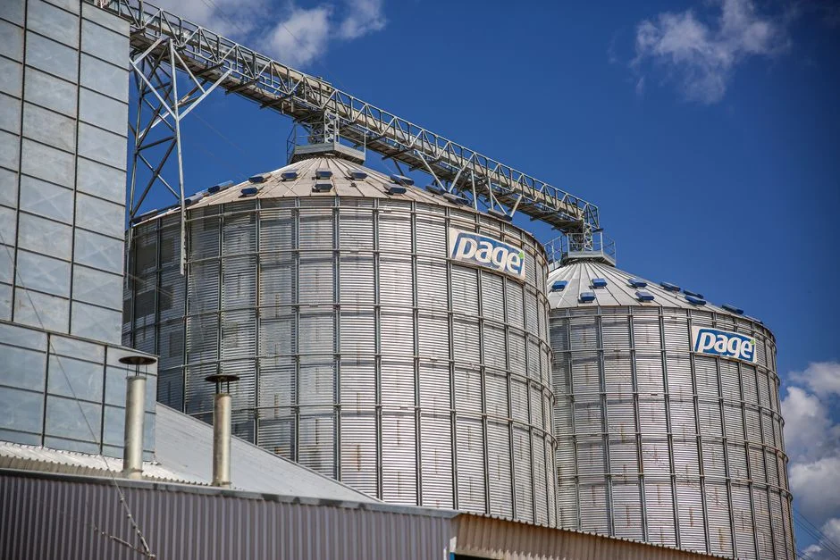 Grain Silo Aeration Strategy for Preventing Moisture Migration During Seasonal Changes
