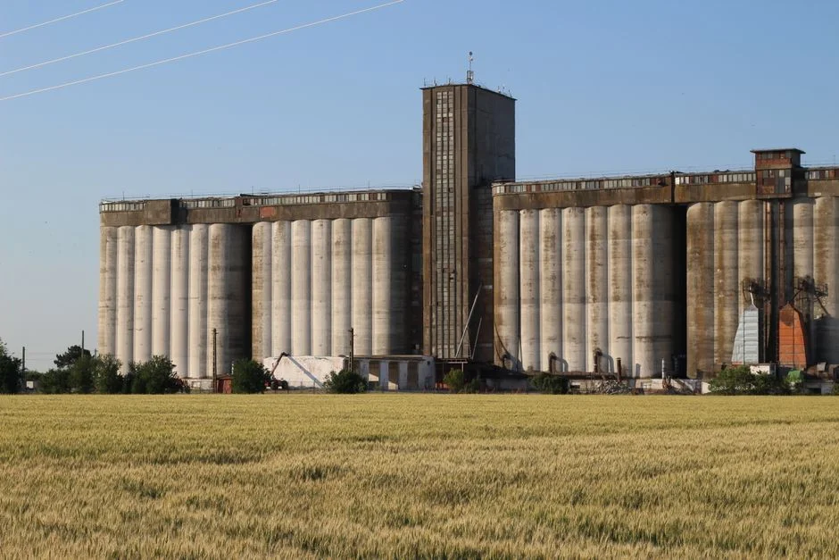 Bulk Silo Self-Compacting Concrete Application for Slip-Formed Silo Construction - Illustration 2