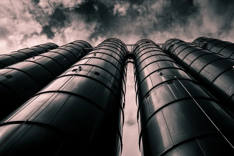 Carbon Steel vs Galvanized Steel Silo Life Cycle Cost Comparison by Climate Zone