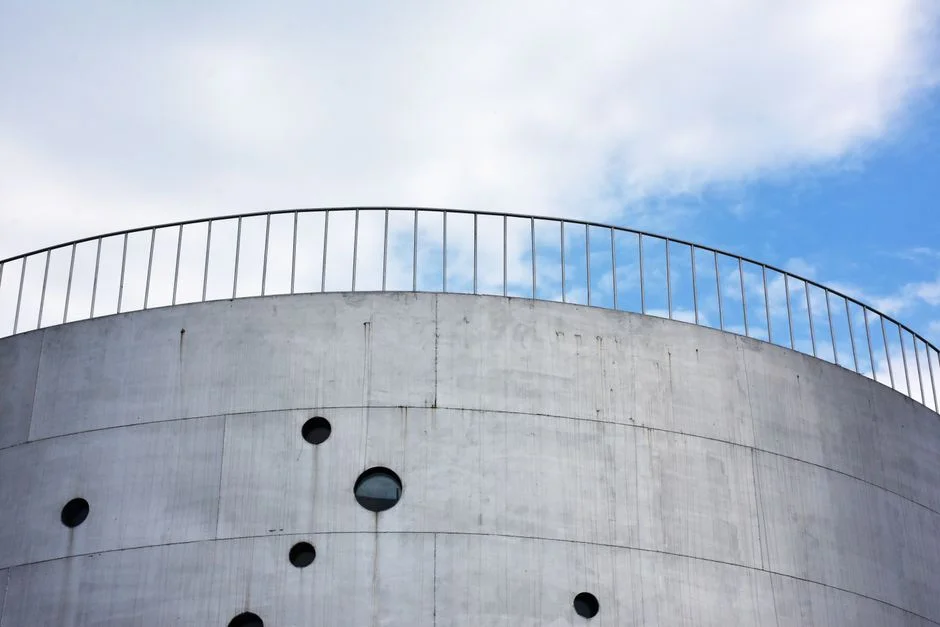 Bin Activators and Discharge Aids for Sticky Cement Materials