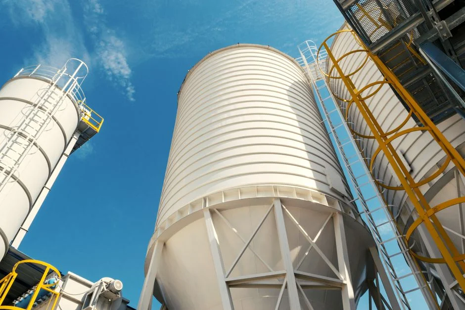 Preventing Hot Spots in Large Grain Storage Silos: Monitoring Strategy - 2