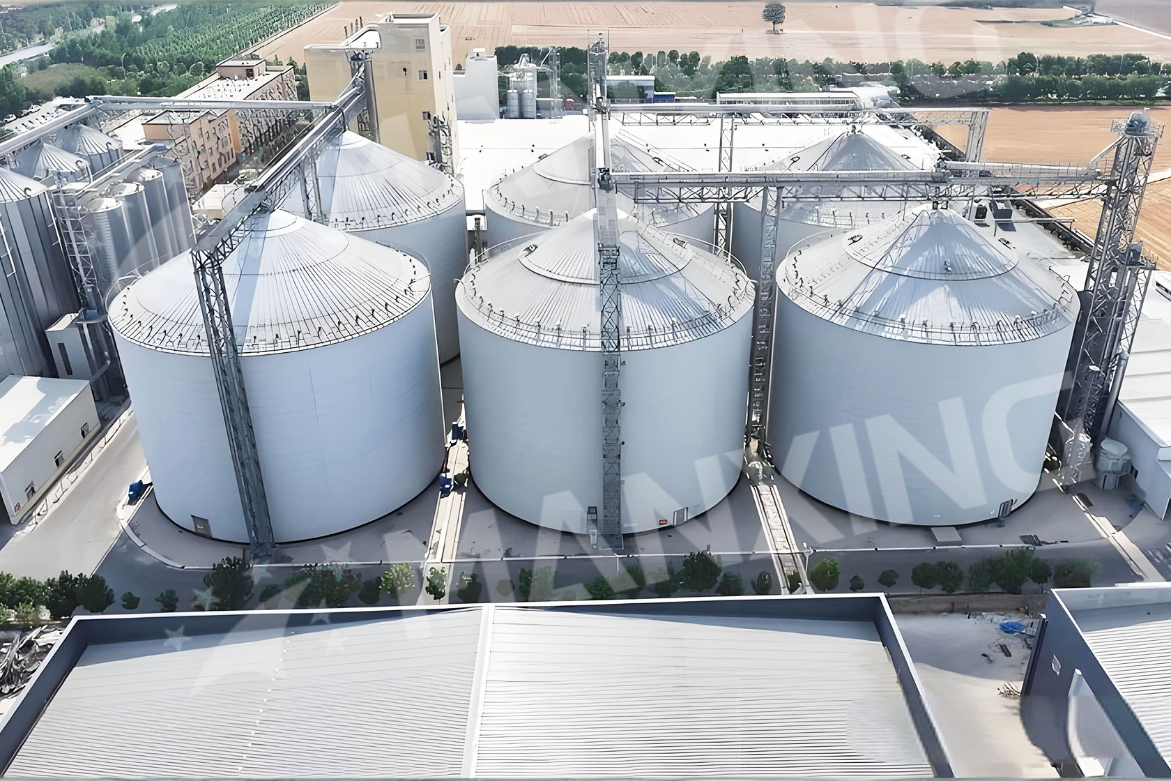 Silo de acero de fondo plano