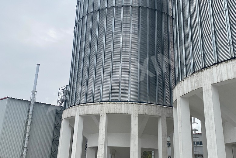 Silo de cimentaci&oacute;n de hormig&oacute;n