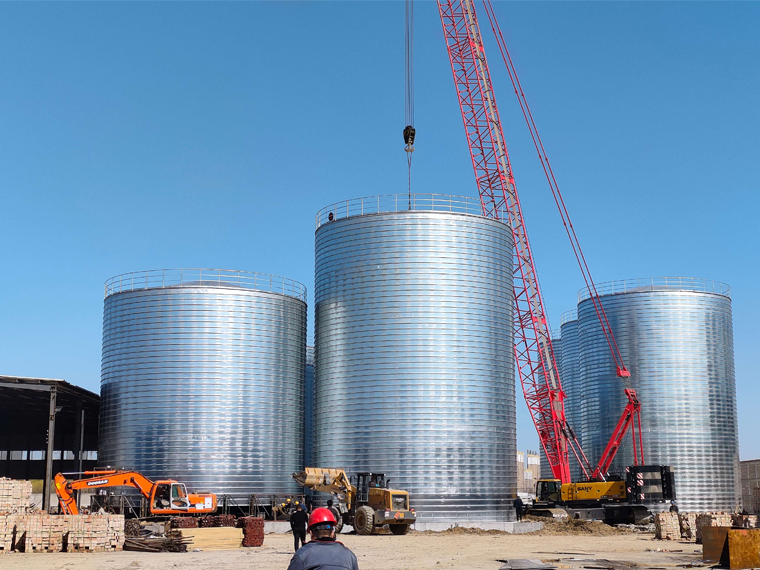 &iquest;Cu&aacute;l es la vida &uacute;til de un silo de acero?